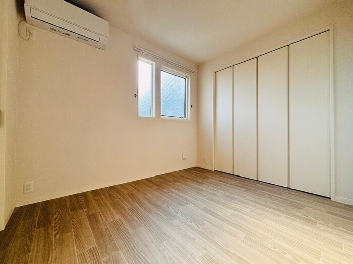 物件内観写真10　(居室)