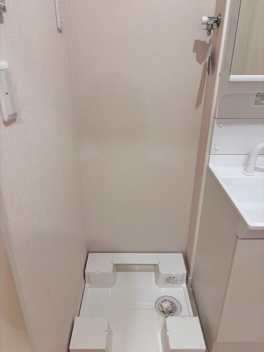 物件内観写真20　(洗濯機置場)