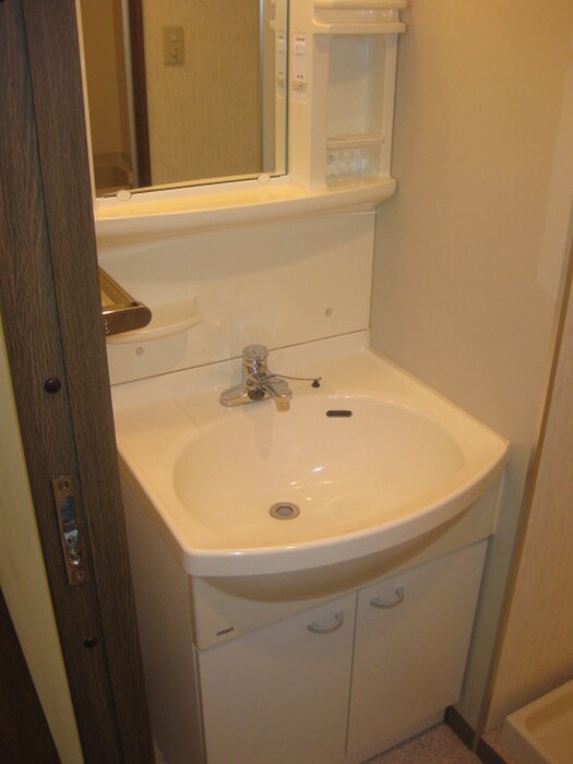 物件内観写真12　(洗面)