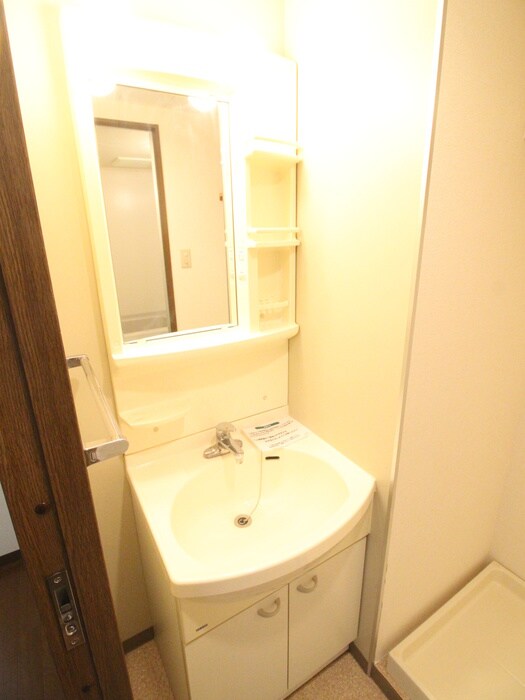 物件内観写真12　(洗面)