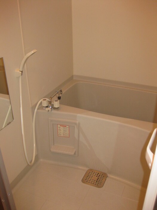 物件内観写真13　(バス／シャワールーム等)