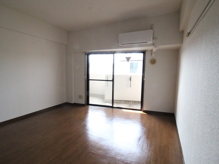 物件内観写真18　(居室)