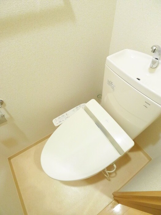 物件内観写真16　(トイレ)