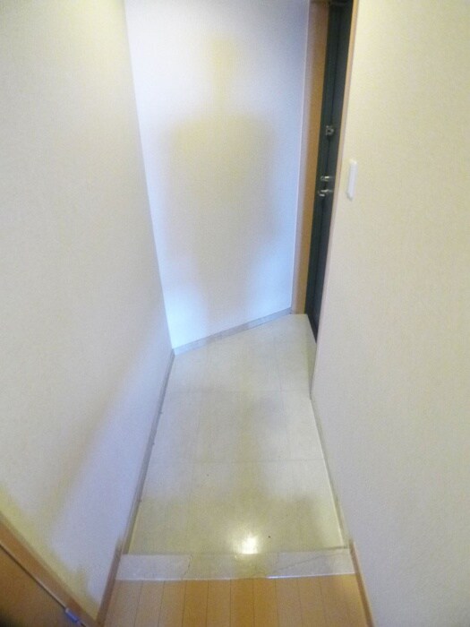 物件内観写真19　(玄関)