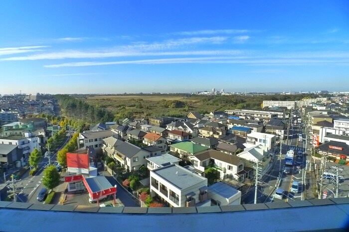 物件内観写真22　(室内からの展望)