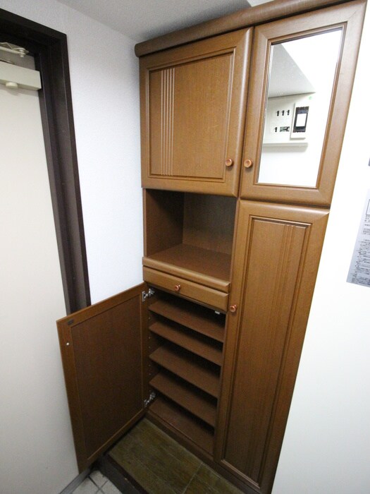 物件内観写真11　(靴箱)