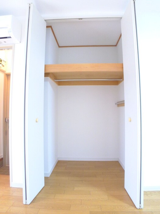 物件内観写真11　(収納)