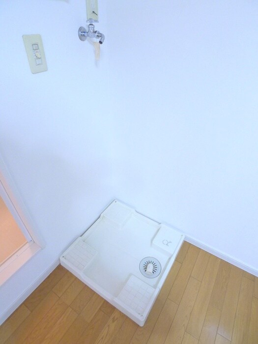 物件内観写真22　(洗濯機置場)