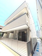 建築中