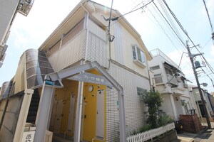 カ－サ経堂外観写真