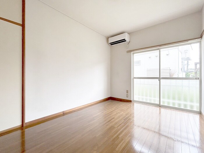 物件内観写真10　(居室)