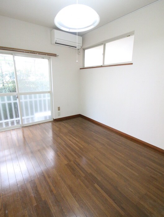 物件内観写真15　(居室)