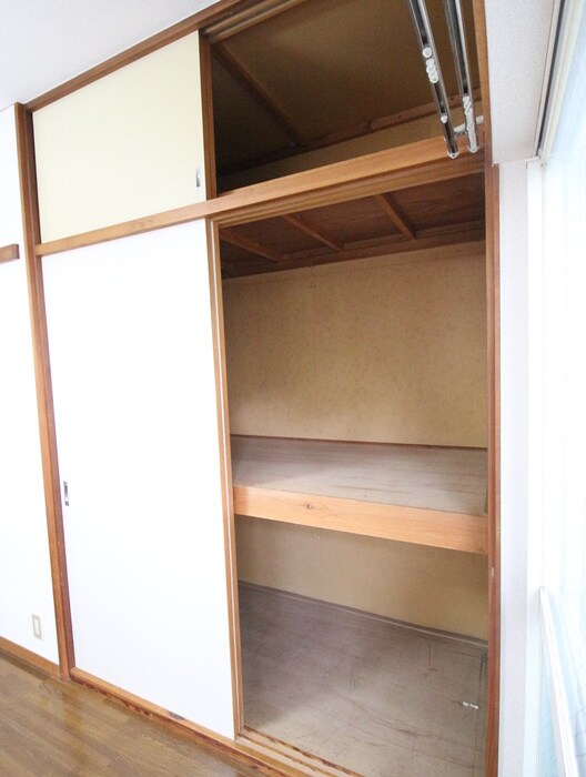 物件内観写真16　(収納)