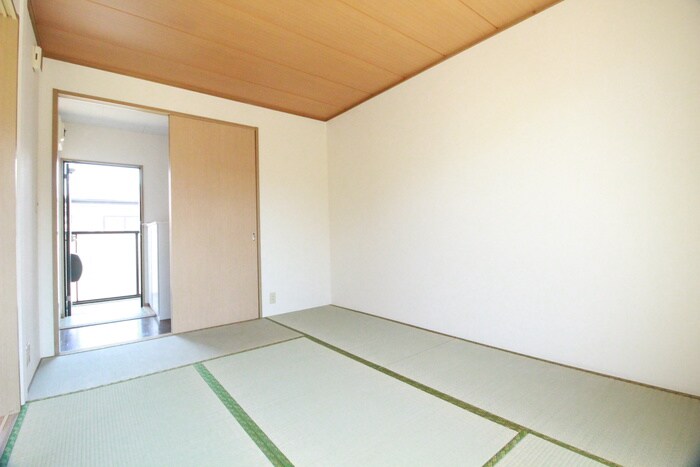 物件内観写真6　(居室)