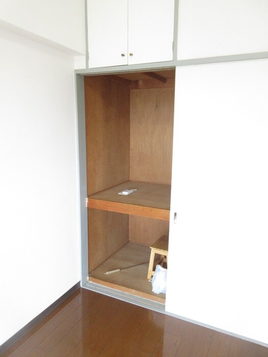 物件内観写真11　(収納)