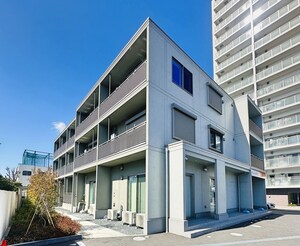 Ｐｌｕｍ　Ｃｒｅｓｔ外観写真