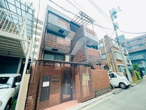 三鷹桜苑マンション(101)外観写真