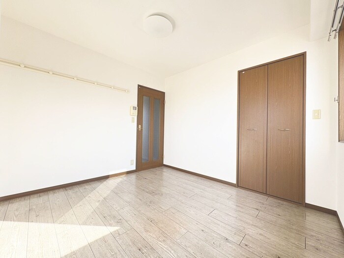 物件内観写真10　(内観写真)