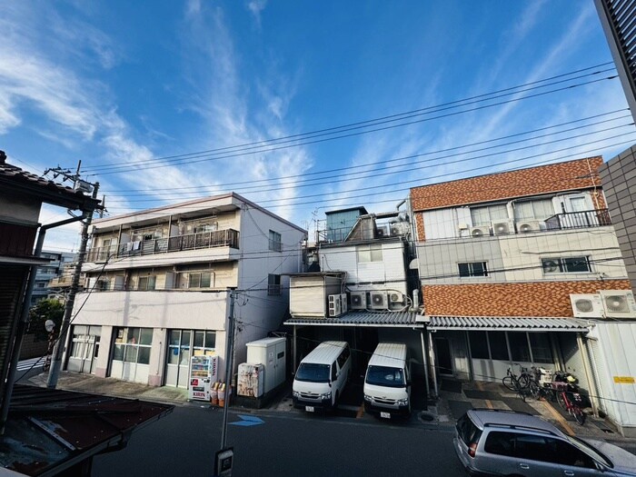 物件内観写真22　(室内からの展望)