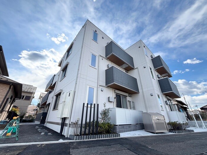 物件外観写真2　(外観写真)