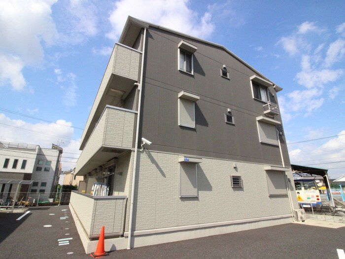 物件外観写真2　(外観写真)