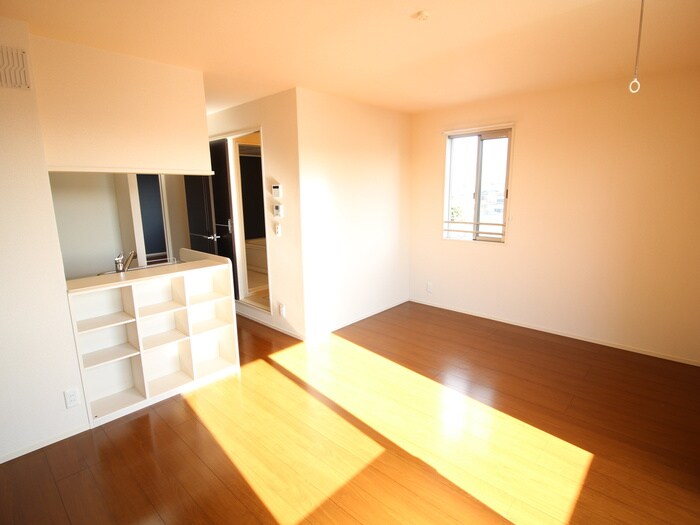 物件内観写真19　(居室)