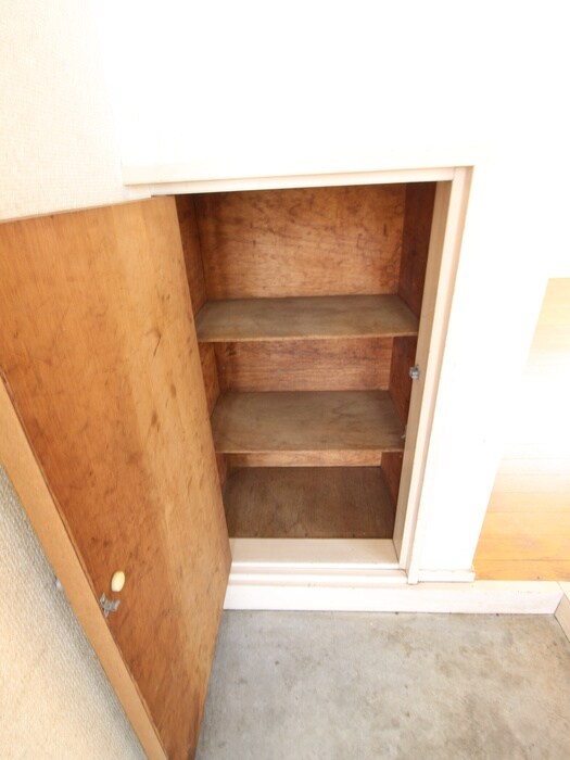 物件内観写真17　(靴箱)