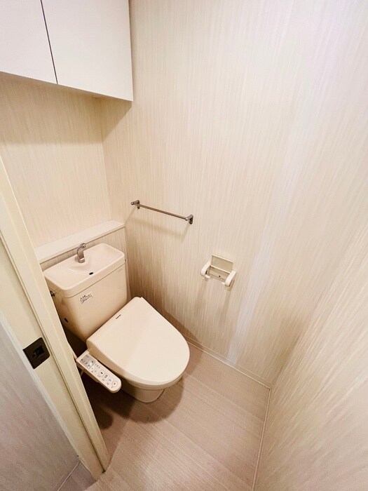 物件内観写真14　(トイレ)