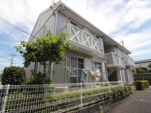 ﾌｧﾐｰﾙ湘南3外観写真