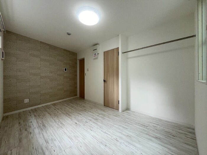 物件内観写真6　(居室)