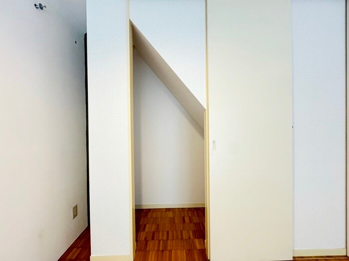 物件内観写真13　(収納)