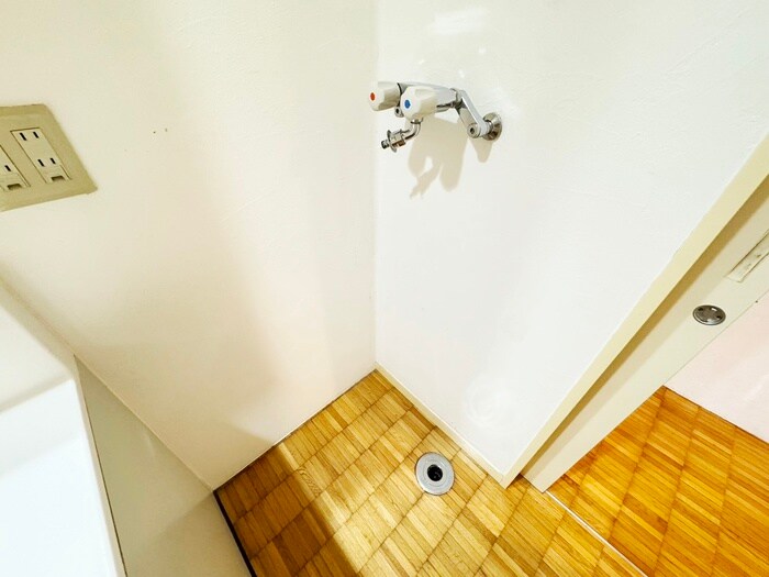 物件内観写真19　(洗濯機置場)