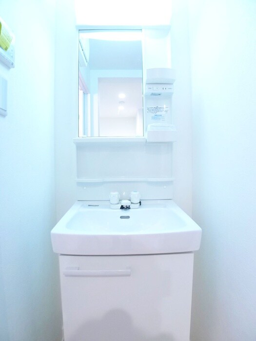 物件内観写真11　(洗面)