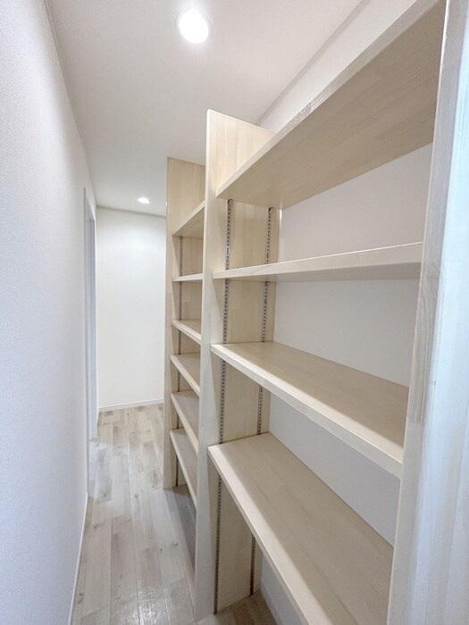 物件内観写真17　(収納)