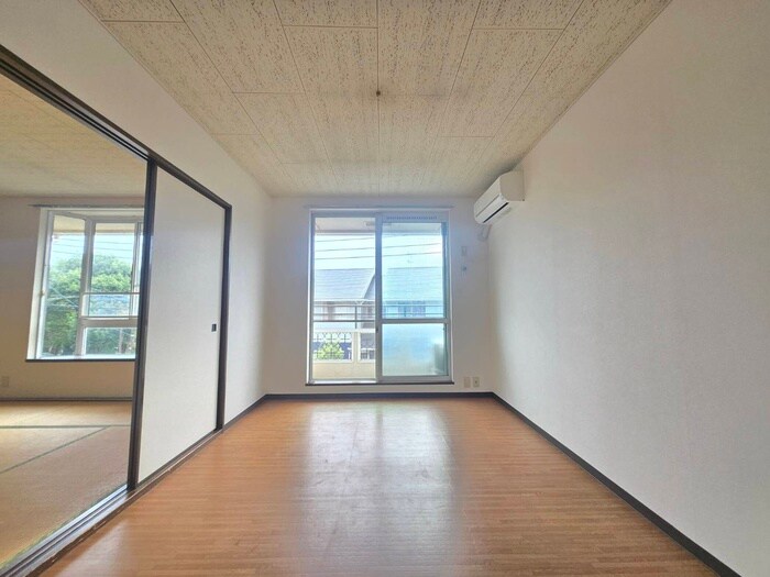 物件内観写真9　(ベランダ・バルコニー)