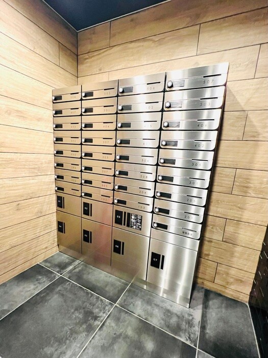 物件外観写真4　(建物設備)