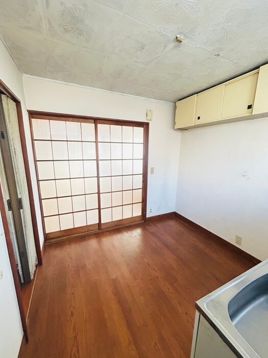 物件内観写真7　(居室)