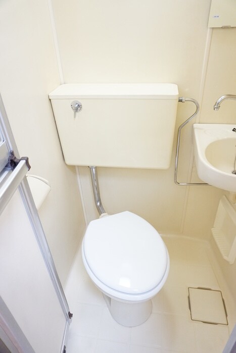 物件内観写真9　(トイレ)