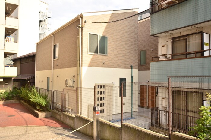 物件外観写真4　(周辺環境)