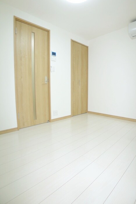 物件内観写真15　(居室)