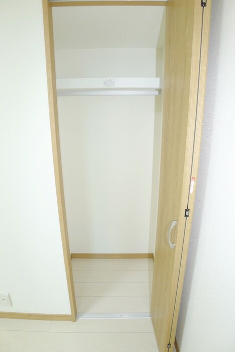物件内観写真16　(収納)