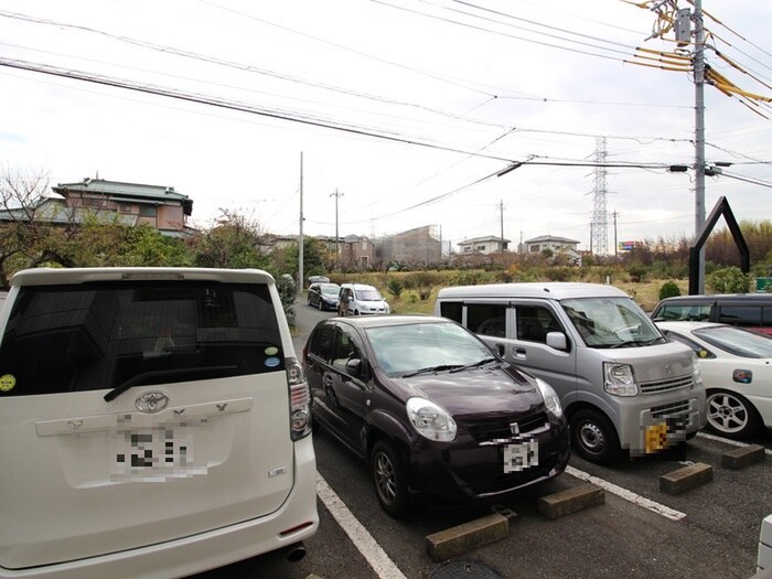 物件内観写真17　(室内からの展望)