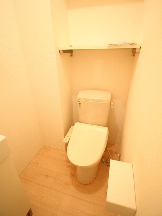 物件内観写真11　(トイレ)