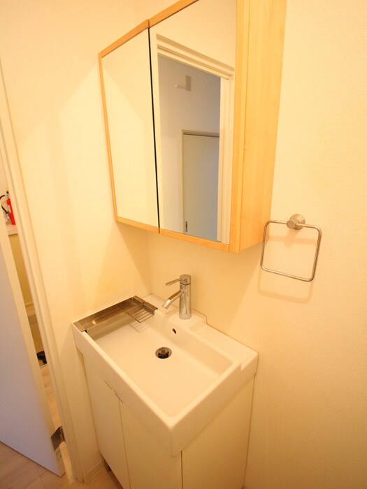 物件内観写真12　(洗面)