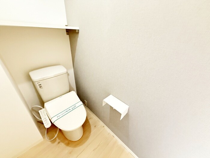 物件内観写真13　(トイレ)