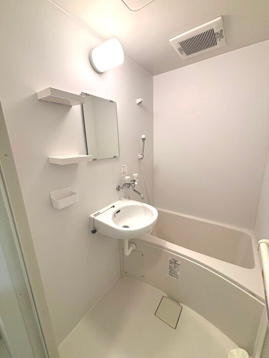 物件内観写真11　(バス／シャワールーム等)