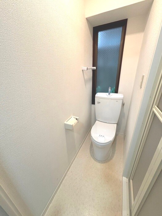 物件内観写真13　(トイレ)