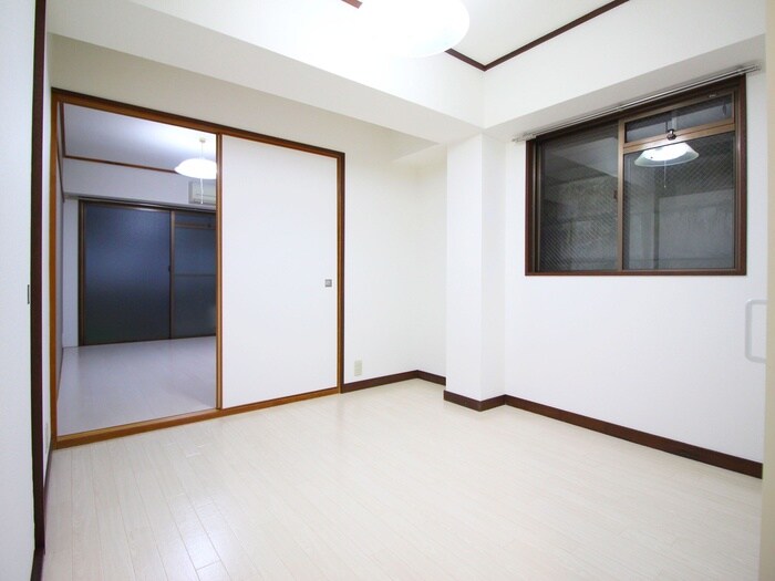 物件内観写真17　(居室)