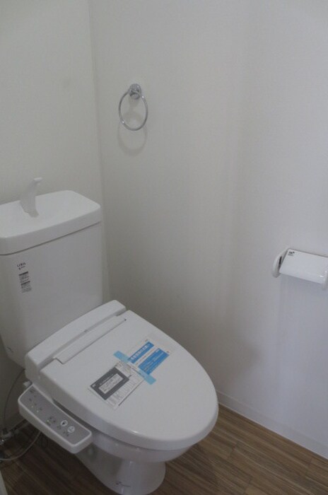 物件内観写真12　(トイレ)