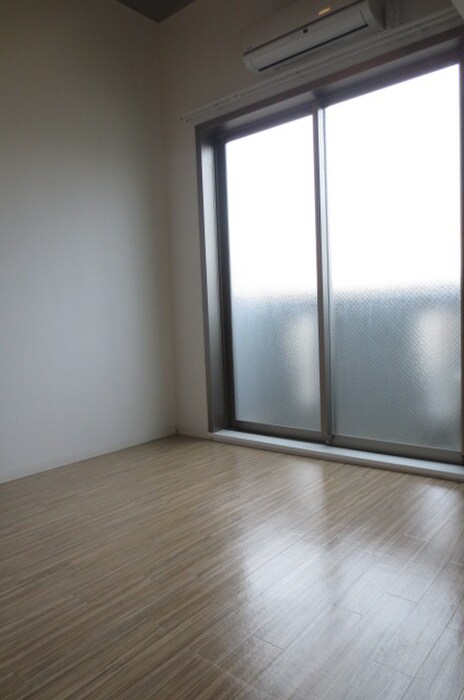 物件内観写真16　(居室)